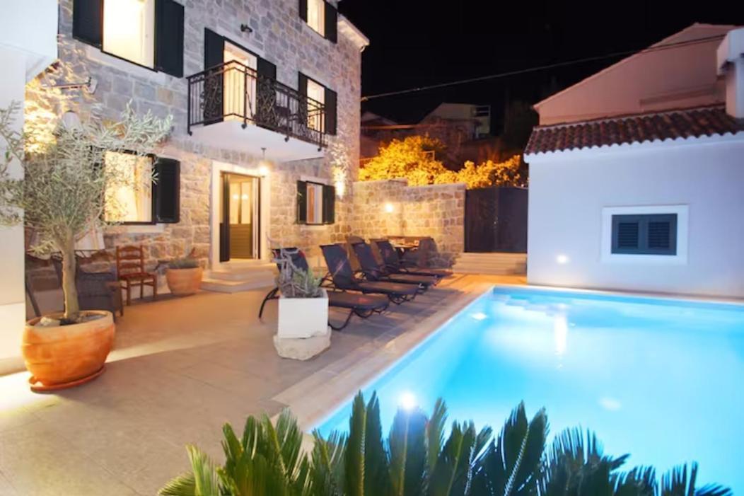 Villa Filipetti With Heated Pool Makarská Exteriér fotografie