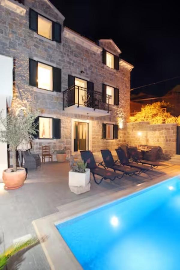Villa Filipetti With Heated Pool Makarská Exteriér fotografie