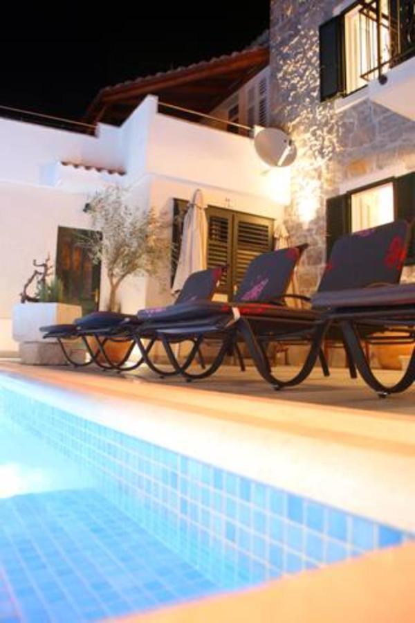 Villa Filipetti With Heated Pool Makarská Exteriér fotografie