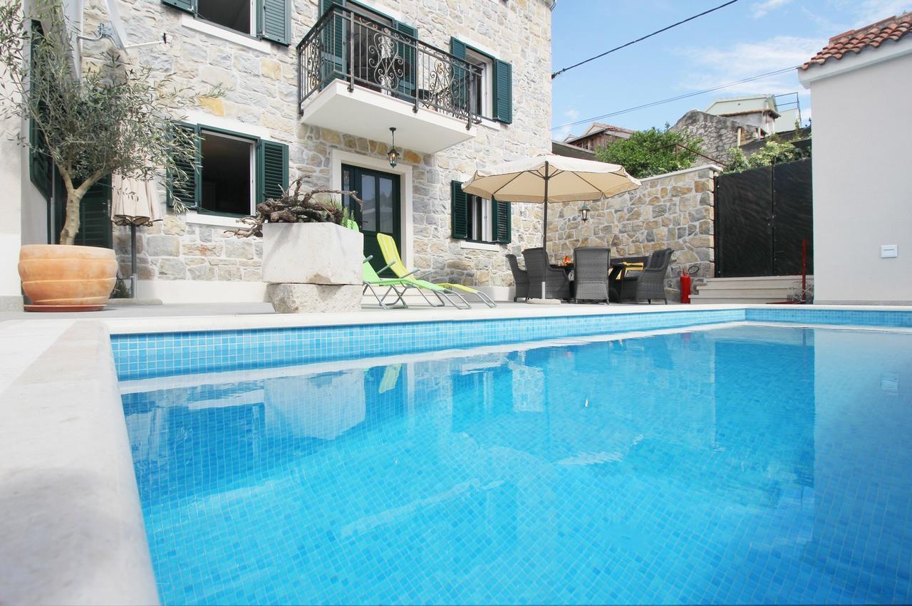 Villa Filipetti With Heated Pool Makarská Exteriér fotografie